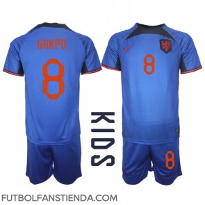 Países Bajos Cody Gakpo #8 Segunda Equipación Niños Mundial 2022 Manga Corta (+ Pantalones cortos)